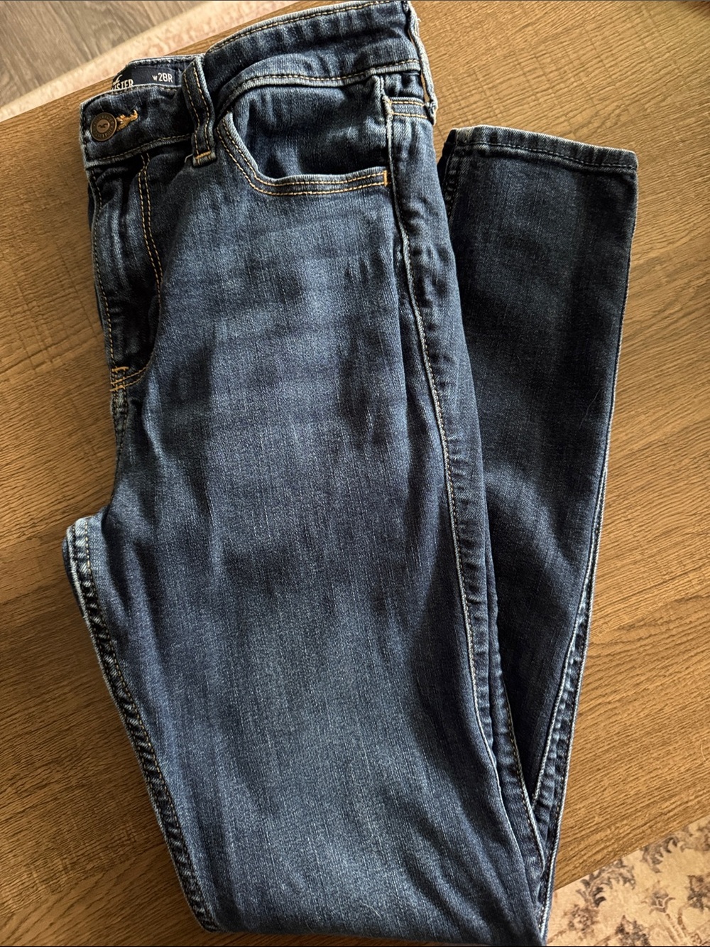 Hollister Women's Dark Blue Stretch Jeans